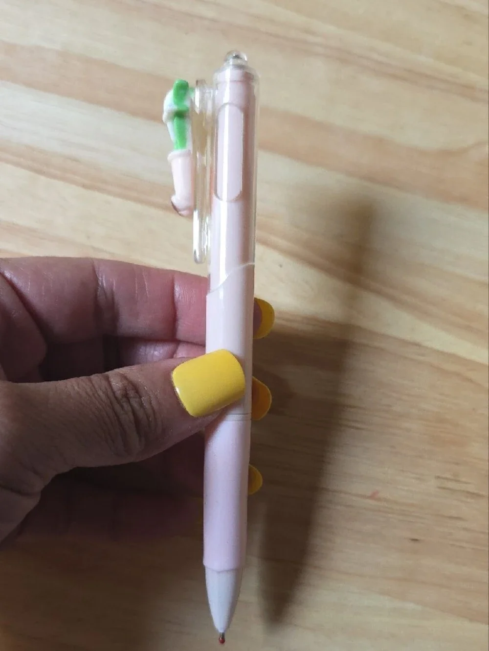 Plant-Themed Retractable Ballpoint Pen, Quick-Drying Floral Pens with Black Ink